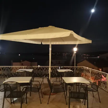 Alojamento de Acomodação e Pequeno-almoço Kairos *