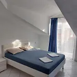 Kairos Bed & Breakfast 3*
