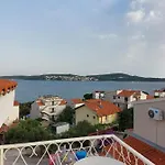 Kairos Bed & Breakfast 3*